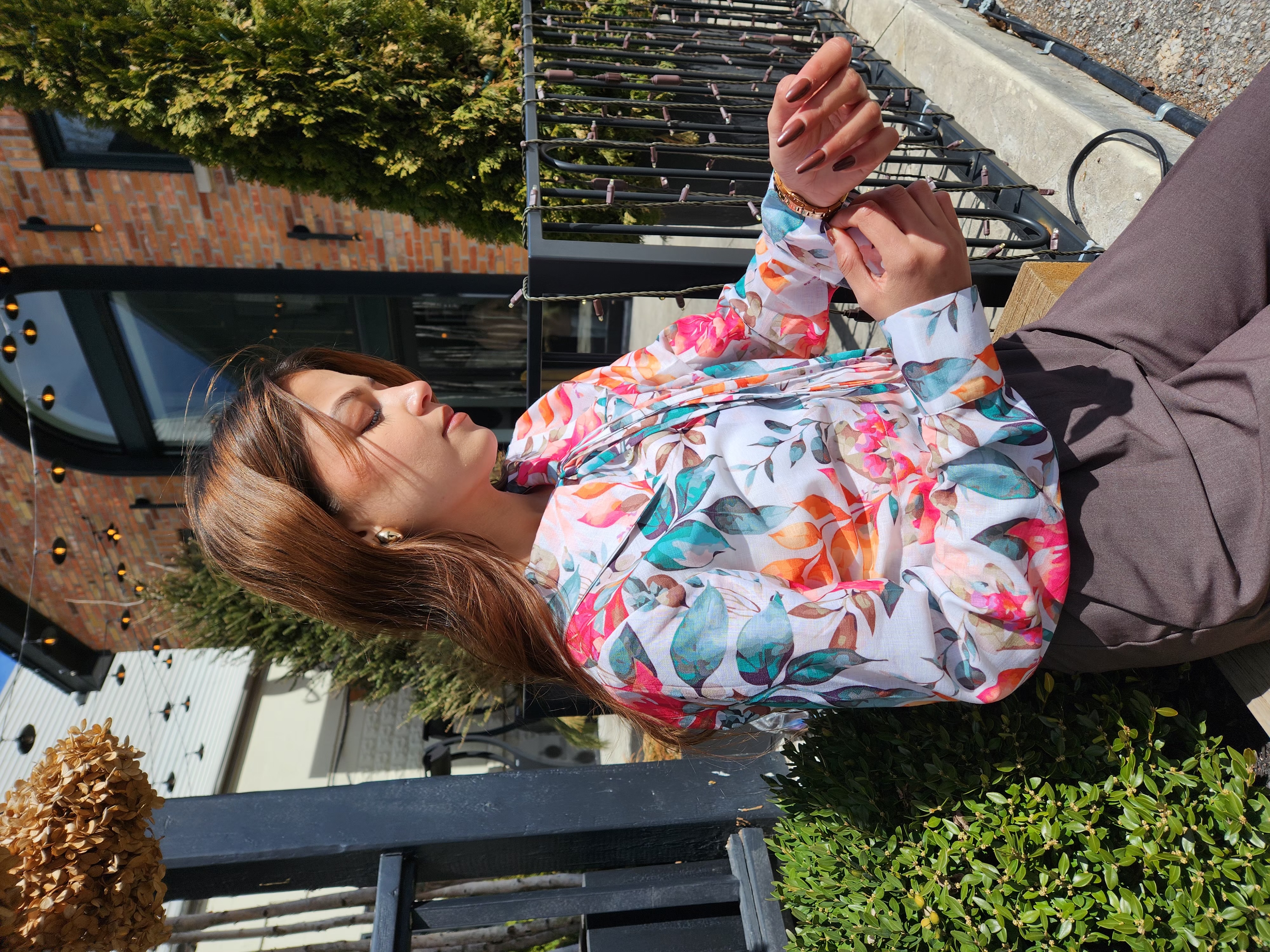 Floral leaf print blouse